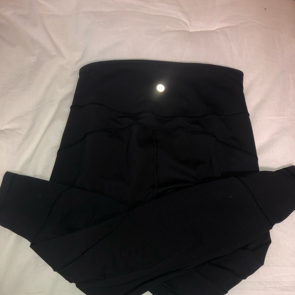 Lululemon “In Movement 7/8 Tight” - Black